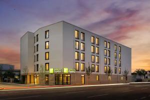 Holiday Inn Express - Rosenheim, an IHG Hotel, Rosenheim