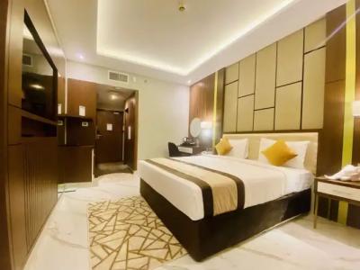 Golden Tulip Deira - 98