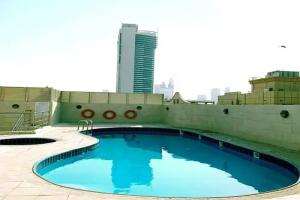 LADIES ONLY-AnaRuby Backpackers - Metro Station Mashreq, Dubai