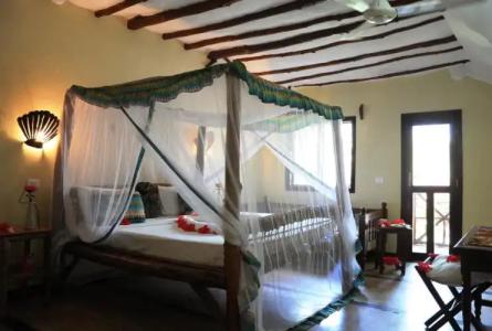 Samaki Lodge & Spa - 1