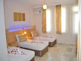 Standard Triple room with balcony