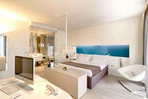 The Rooms Serviced Apartments Tirana, Tirana