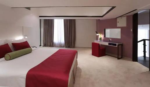 Ramada, Suites and Apartments by Wyndham Dubai JBR - 126