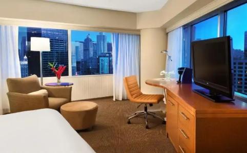 Swissotel Chicago - 54