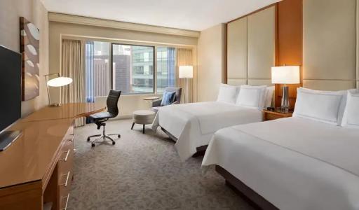 Swissotel Chicago - 56