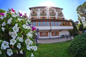 San Zeno di Montagna - Hotels