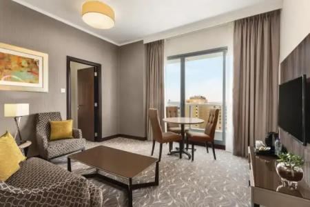 Hawthorn Suites by Wyndham Abu Dhabi City Center - 31