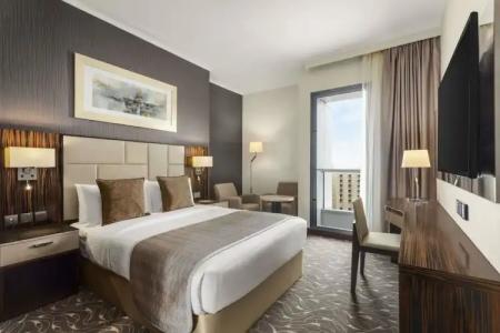 Hawthorn Suites by Wyndham Abu Dhabi City Center - 41