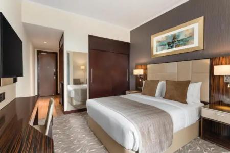 Hawthorn Suites by Wyndham Abu Dhabi City Center - 18