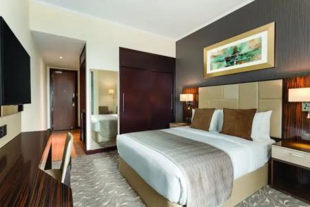 Hawthorn Suites by Wyndham Abu Dhabi City Center - 43