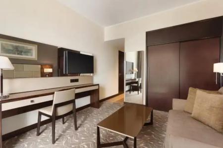 Hawthorn Suites by Wyndham Abu Dhabi City Center - 32