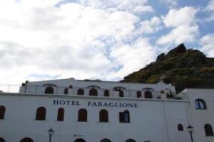 Hotel Faraglione, Vulcano Porto