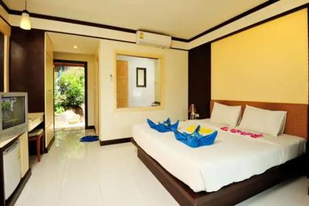 Phi Phi Arboreal Resort - 9