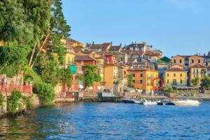 Guest House «Casa Contrada Bella», Varenna