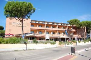 Hotel Riva dei Cavalleggeri, Marina di Bibbona