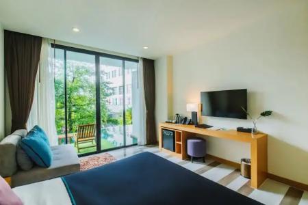 The Lunar Patong - SHA Certified - 108