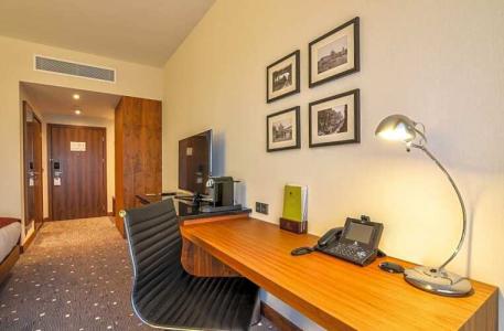 DoubleTree by Hilton Lodz - 124