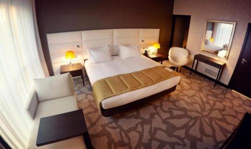 DoubleTree by Hilton Lodz - 144