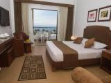 Double room with partial sea view