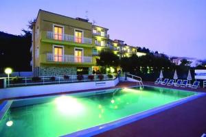 Residence i Morelli, Pietra Ligure