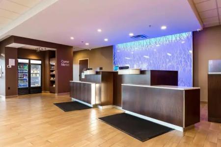 Fairfield Inn & Suites by Marriott Edmonton North - 1