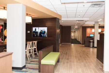 Fairfield Inn & Suites by Marriott Edmonton North - 11