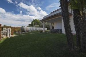 Exclusive Villa le Palme, Polpenazze del Garda