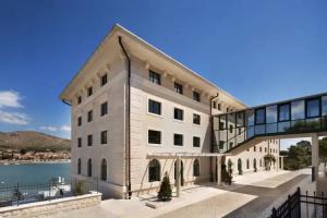 Trogir - Hotels