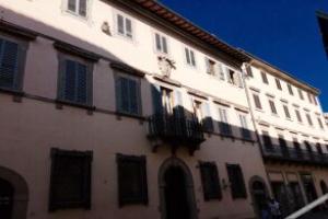 Palazzo Mari suite & rooms b&b, Montevarchi