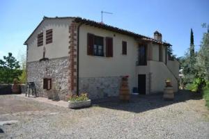 Farm Stay «Agriturismo Lo Strettoio», Castelnuovo Berardenga