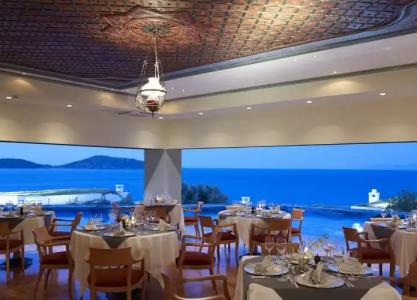 Elounda Peninsula All Suite, Six Senses Spa - 9