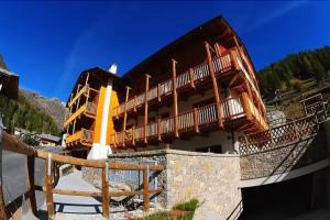 Alta Luce Mountain Lodge, Gressoney-la-Trinite