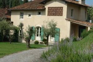 Farm Stay «Agriturismo Mareli», Camaiore