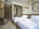 Superior Double room with pool view