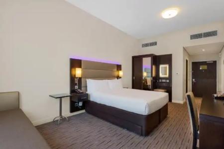 Premier Inn Dubai Ibn Battuta Mall - 54