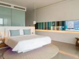 Luux Skyline room