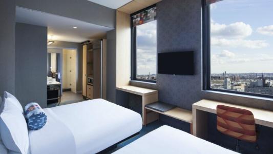 Aloft Long Island City-Manhattan View - 5