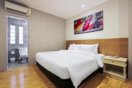 Pula Silom - 46