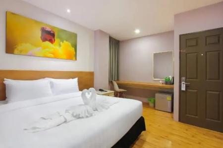 Pula Silom - 37
