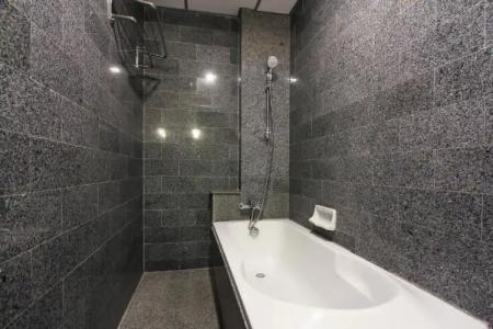 Pula Silom - 40