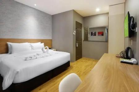 Pula Silom - 45