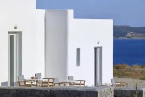 Lithos Luxury Rooms (Adults Only), Adamas