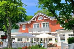 Hotel & Cafe Strandeck, Ostseebad Prerow