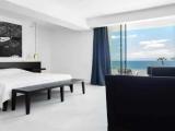 2 Bedrooms Deluxe Suite with sea view