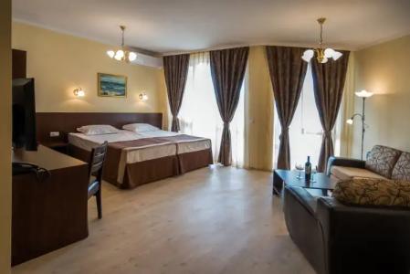 Rome Palace Deluxe - All Inclusive - 61