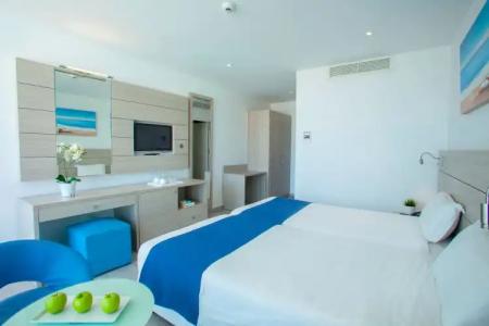 Limanaki Beach & Suites - 136