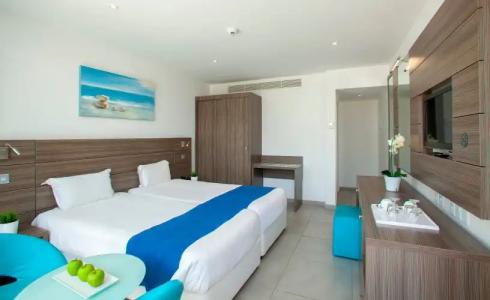 Limanaki Beach & Suites - 133