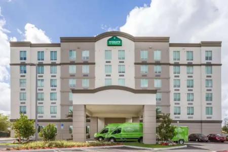 Wingate by Wyndham Miami Airport - 74