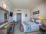 Double room with balcony and with Side Sea View