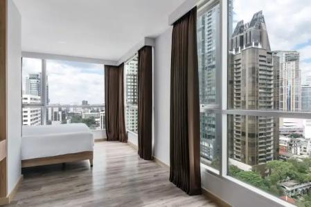 Adelphi Grande Sukhumvit - 53
